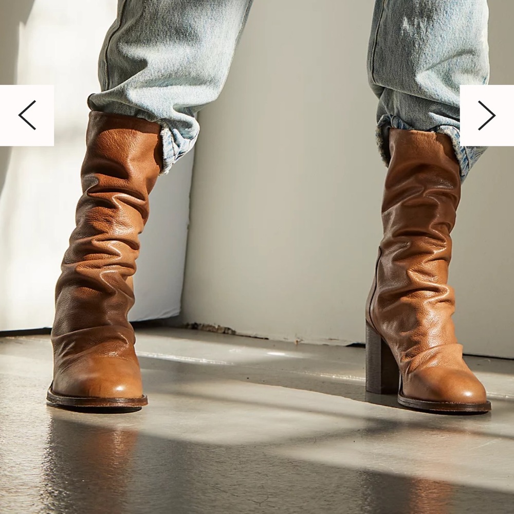 FREE PEOPLE Sz 39 ELLE BLOCK HEEL SLOUCHY LEATHER STACKED HEEL BOOTS IN TAN